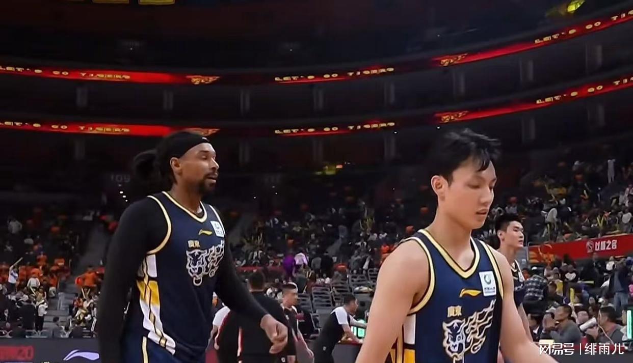 拿下NBA总冠军的纽约尼克斯队，还是联盟赚钱高手